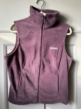 Columbia Womens Fleece Vest M Purple Full Zip Lightweight Outdoor Gorpcore Layer